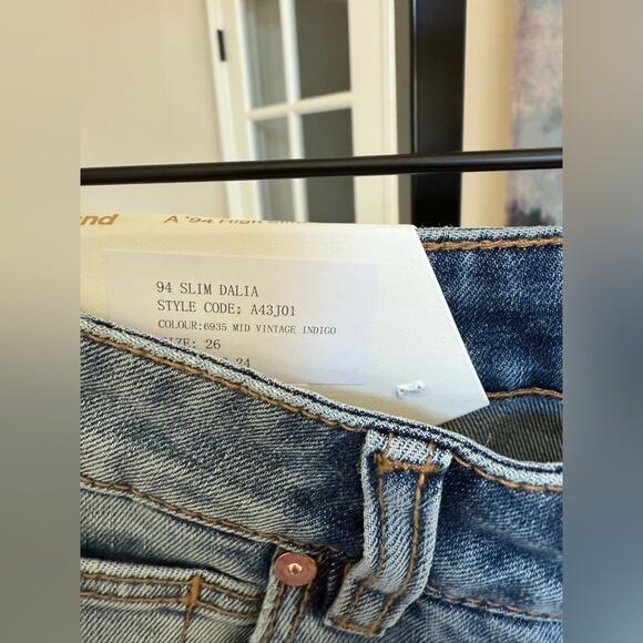 Abrand Jeans 94 High Slim Dalia Straight Leg Mid Vintage Indigo Womens 26 New - Picture 6 of 8